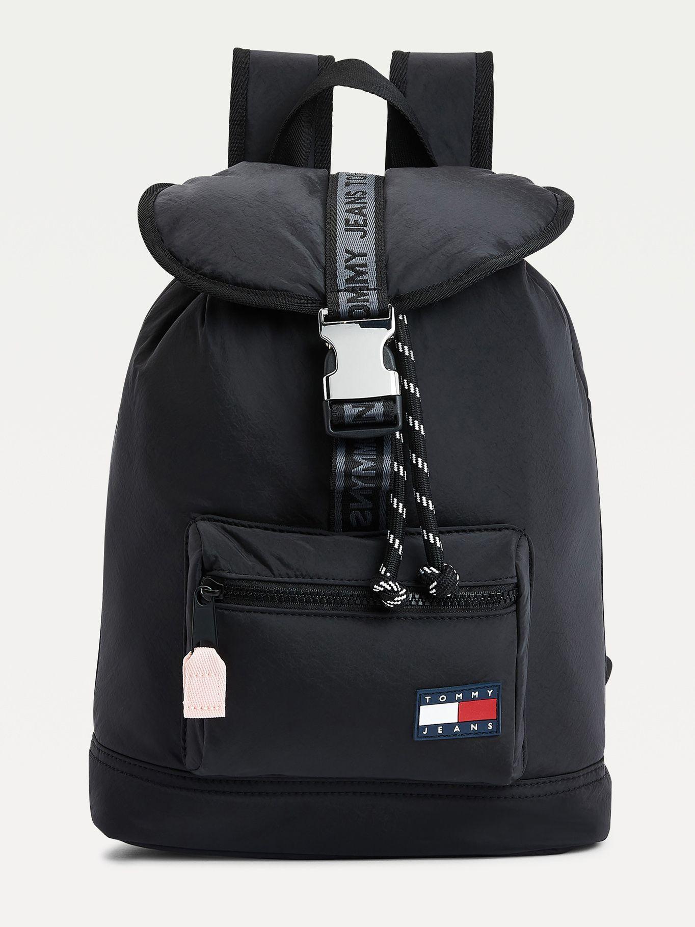 Mochila Classic Negro Tommy Hilfiger JN2-0