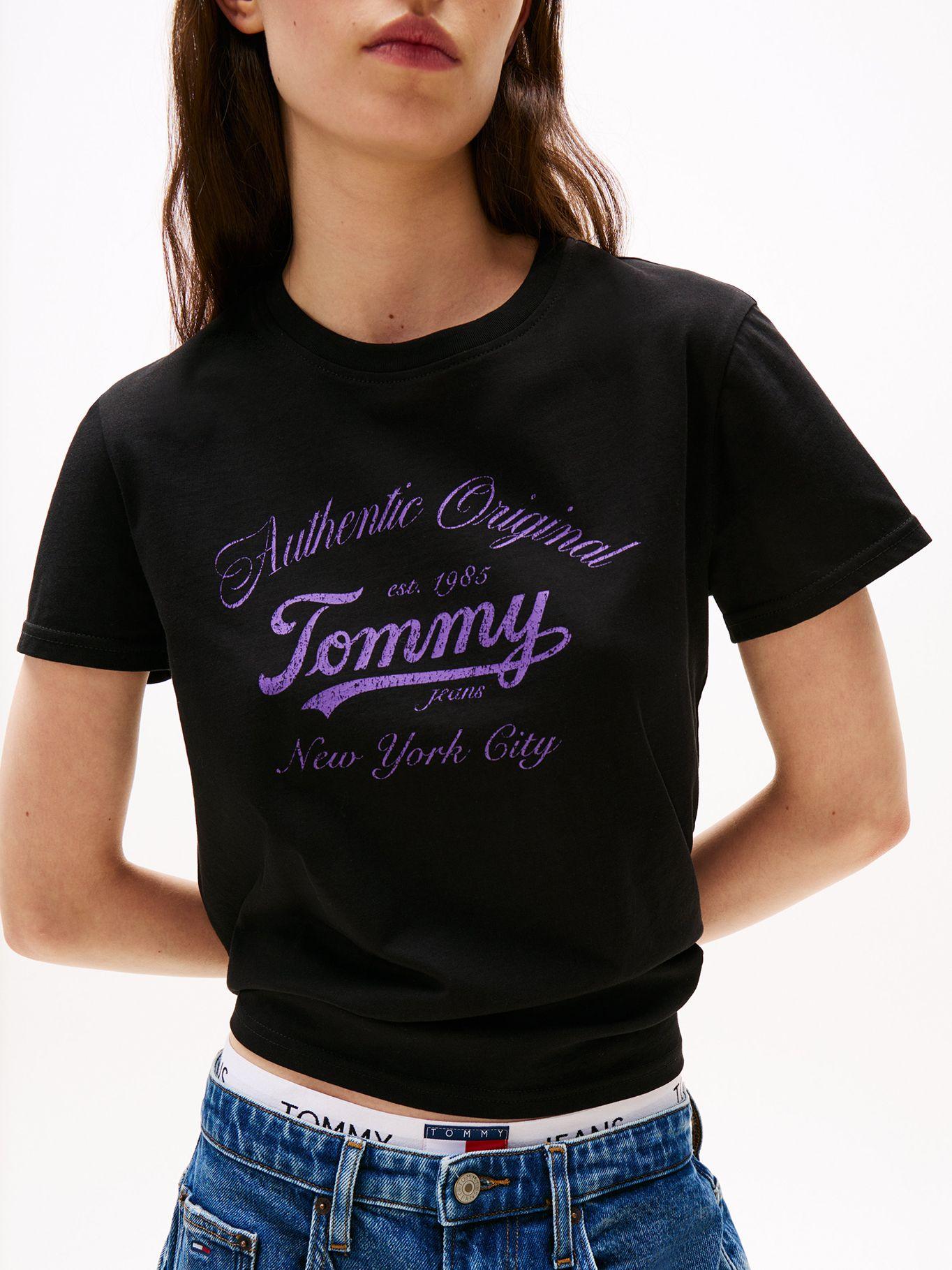 Polera Essential De Corte Regular Negro BDS Tommy Jeans-3