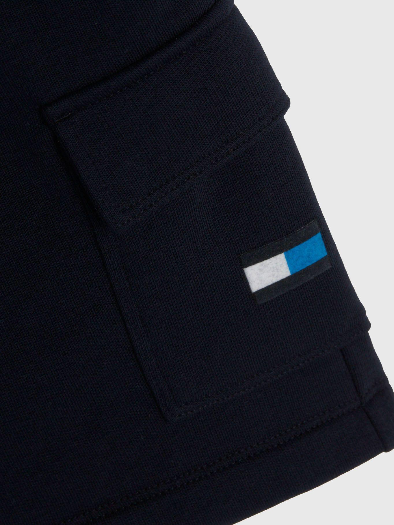 Short Con Bolsillo Y Logo Azul Tommy Hilfiger-2