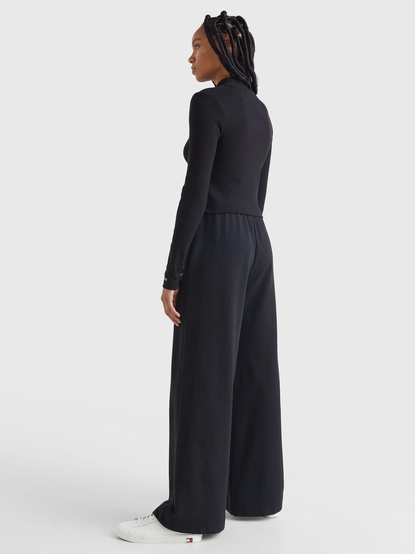 Polera Baby Crop Signature Logo Negro Tommy Jeans-2