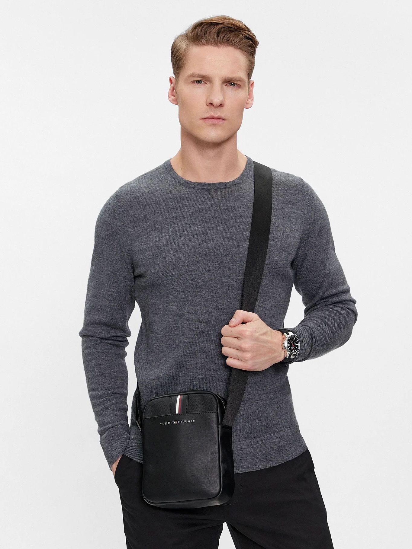 Bolso Mini Reporter Corporate  Negro Tommy Hilfiger-1