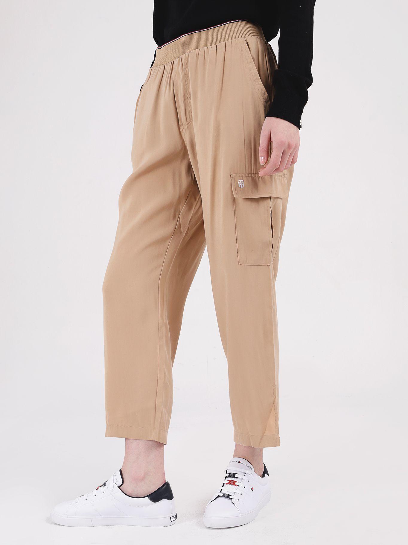Pantalón Essential Con Logo Beige Tommy Hilfiger-0