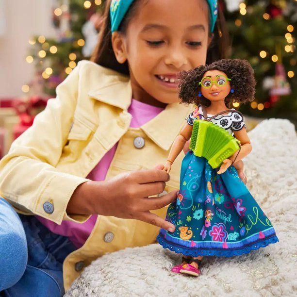 DISNEY ENCANTO MIRABEL MADRIGAL MUÑECA CANTANTE MUSICAL-3