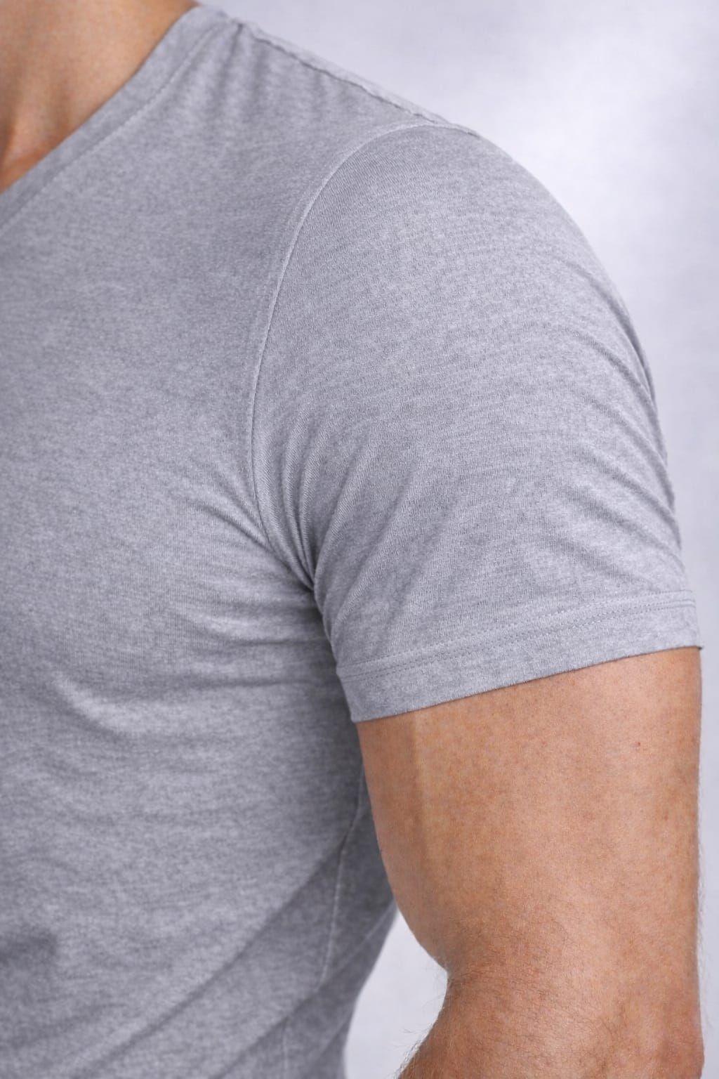 Polera Cuello V SlimFit 200G Algodon Manga Corta Basica-2