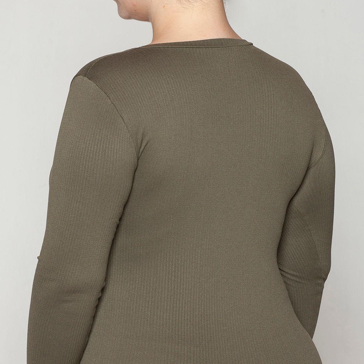 Polera Esencial Acanalado Escote V Verde Musgo Monarch-5