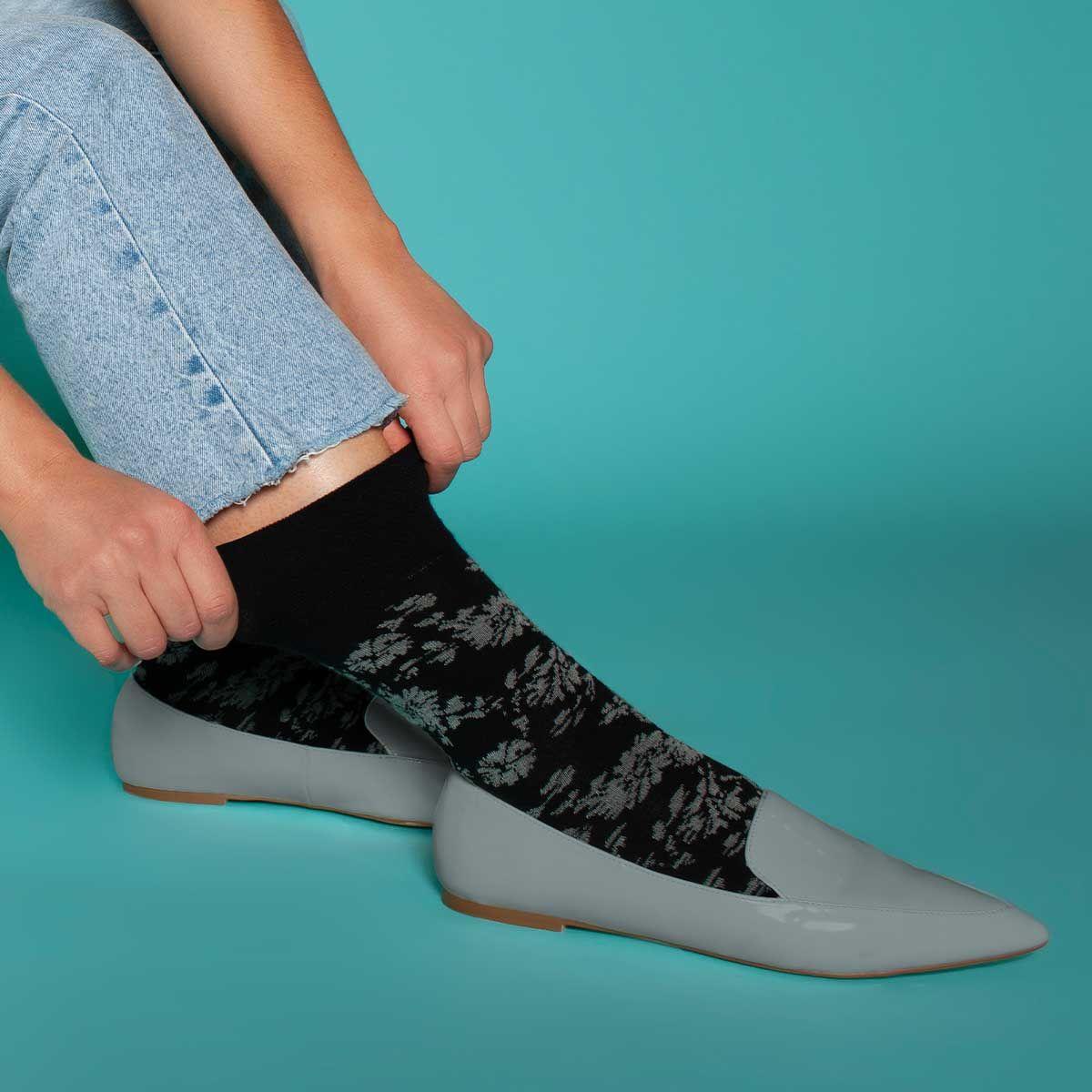 Comfy Socks - Calcetin Comfy Bamboo + Cobre Flores Negro-1