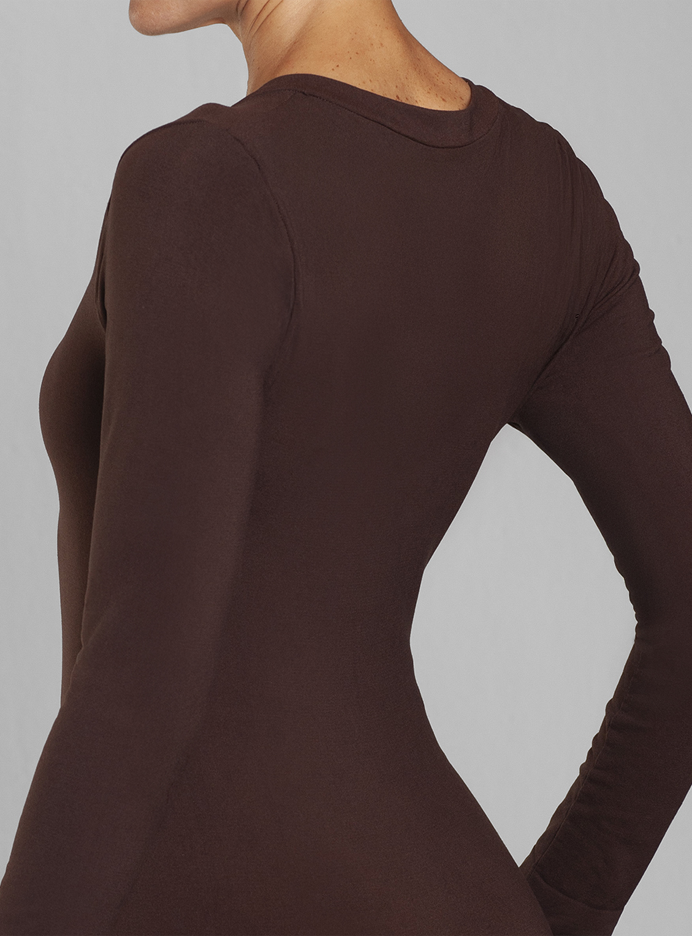 Polera Esencial Polar Interior Café Monarch-1