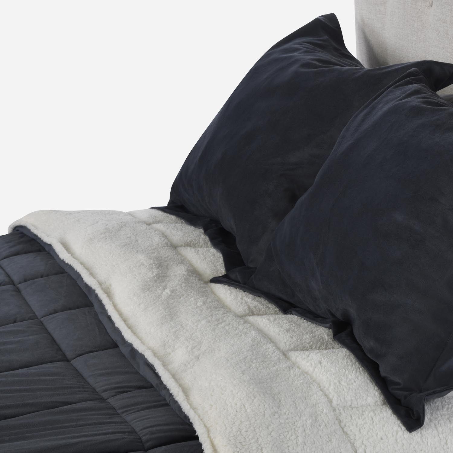 PLUMON SHERPA SS22 KING EBANY-3