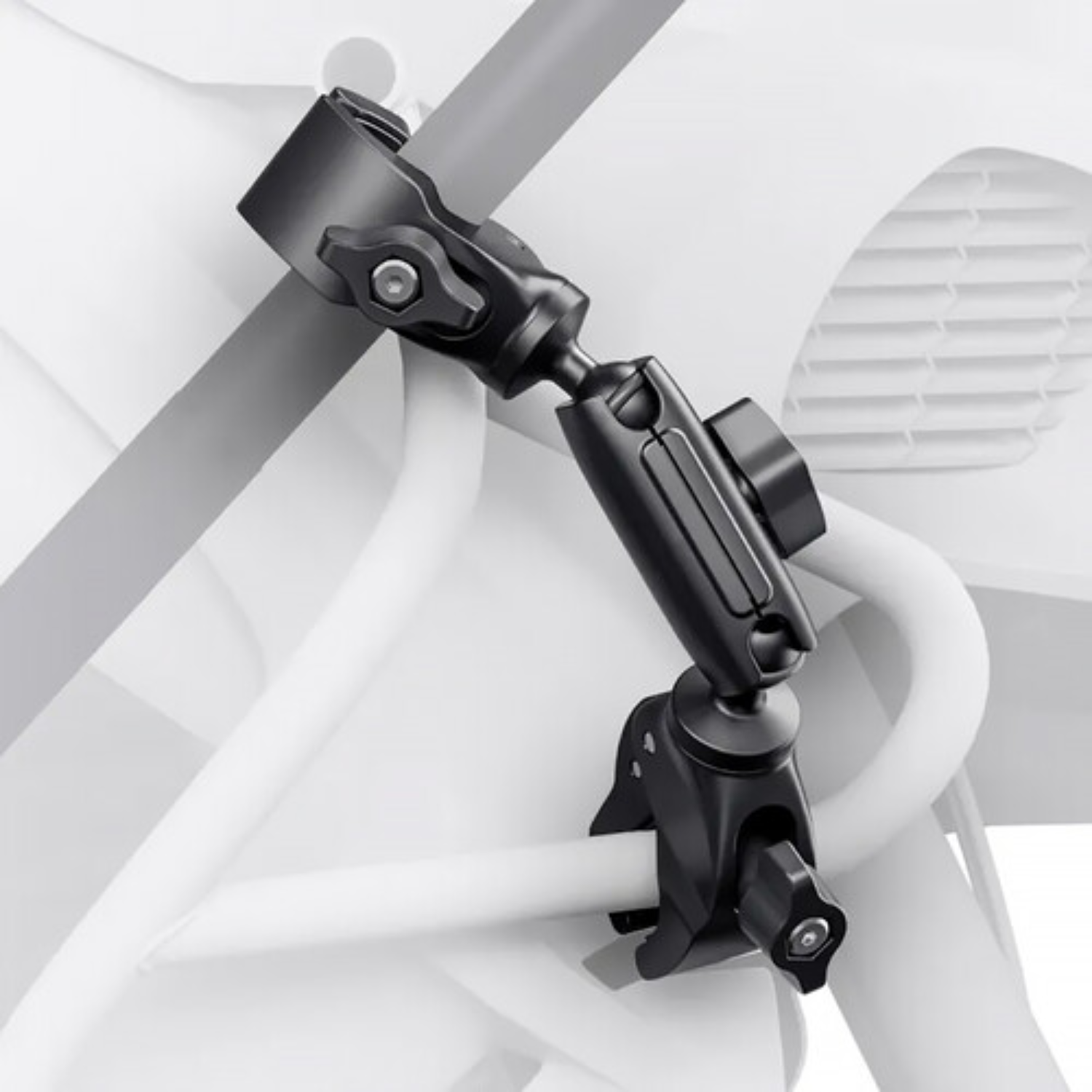 Insta360 Abrazadera para Palo Selfie Stick en Moto-3