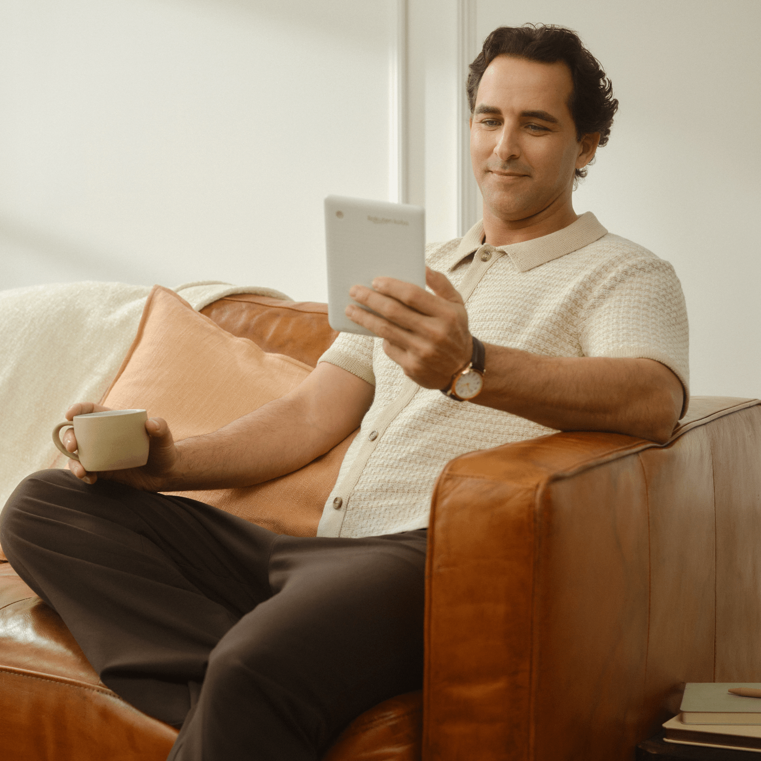 Lector E Reader Kobo Clara Colour HD 6" Waterproof 16GB Blanco-3