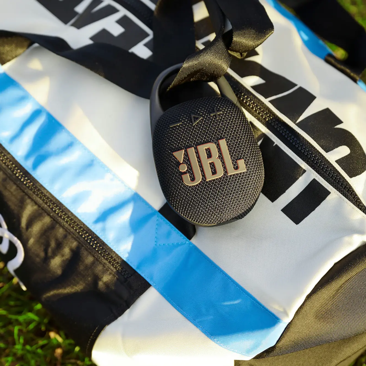 Parlante Bluetooth JBL Clip 5 Arena-3