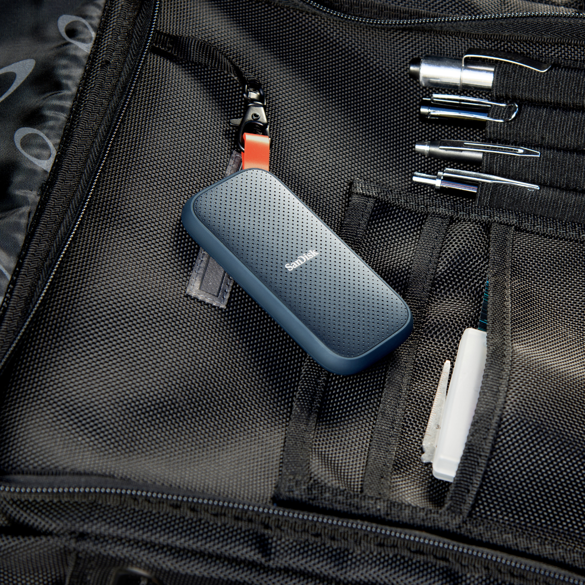 Sandisk SSD Portable (L) 1TB-4