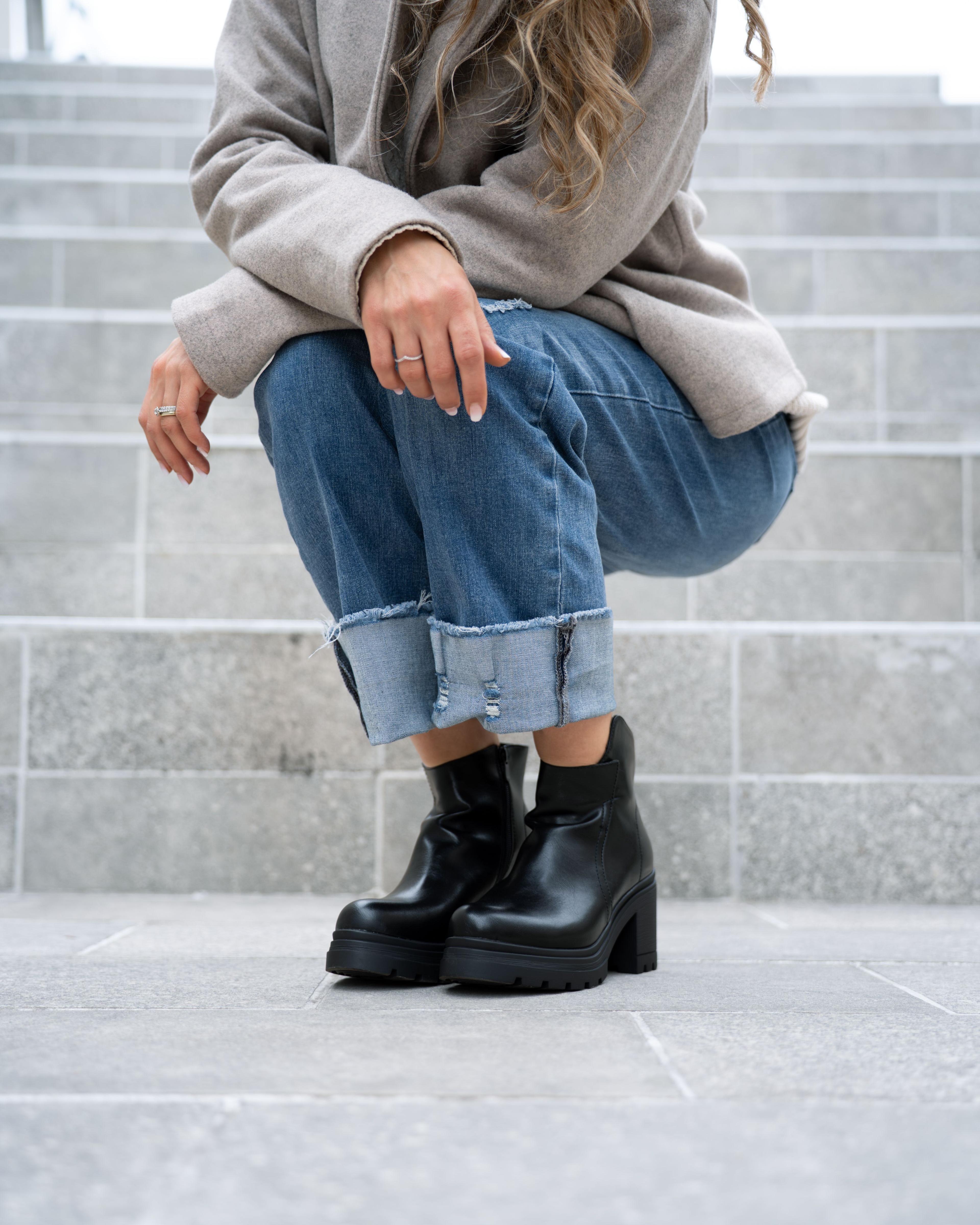 Botin Mujer Via Uno WestWinter Falcon Negro-3