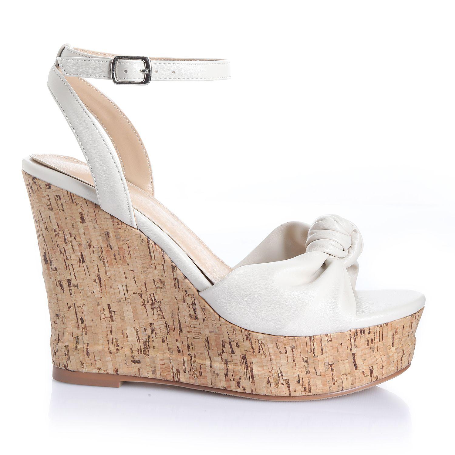 Sandalia Mujer Crema Via Uno 22543602-0