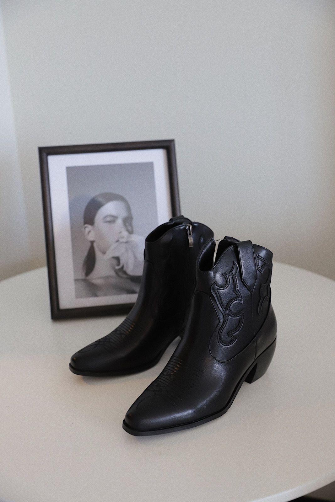 Botin Mujer Negro Via Uno 22512401-4