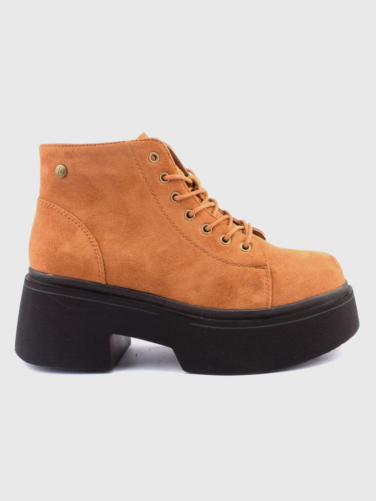 Botin Betina Camel Weide-1