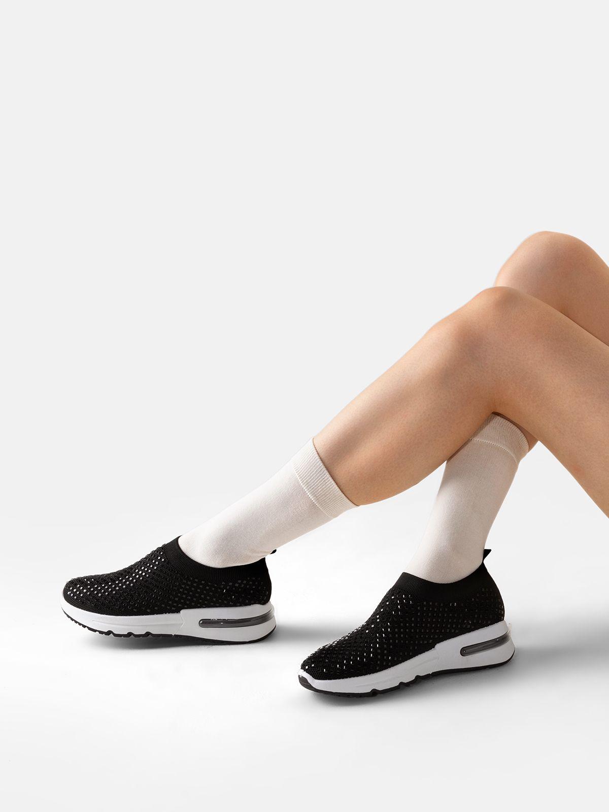 Zapatilla Negro Casual TFA181 Weide-2