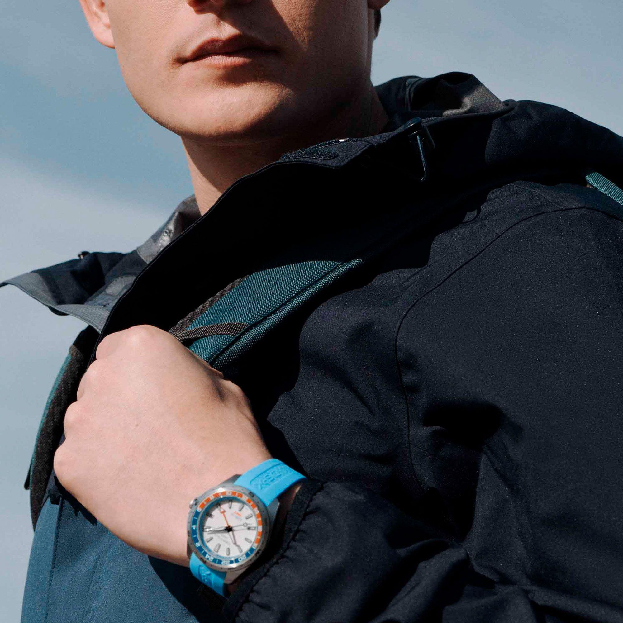 Reloj Certina DS-X GMT 41MM Resina Celeste-4