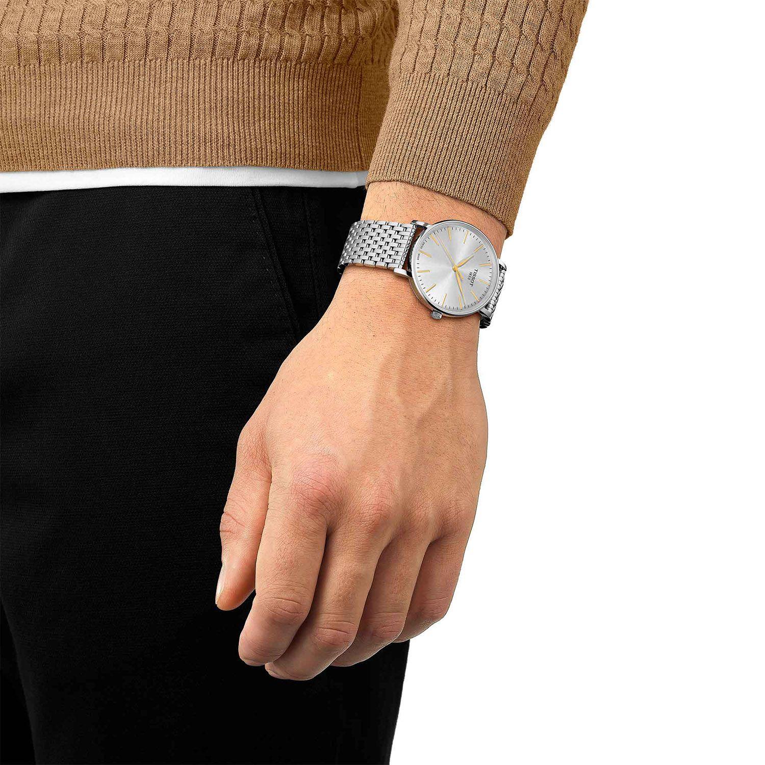 Reloj Tissot Everytime Acero Dorado-2