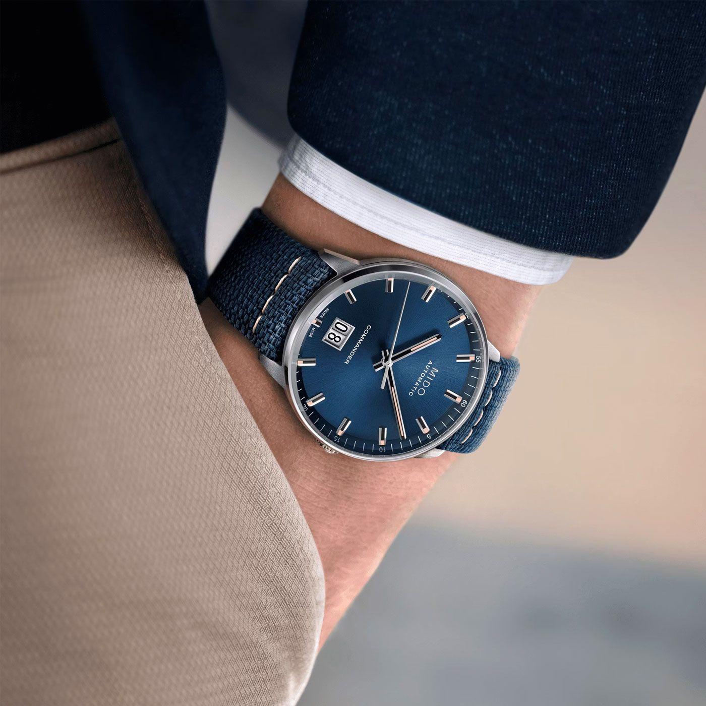 Reloj Mido Commander Big Date Azul-3
