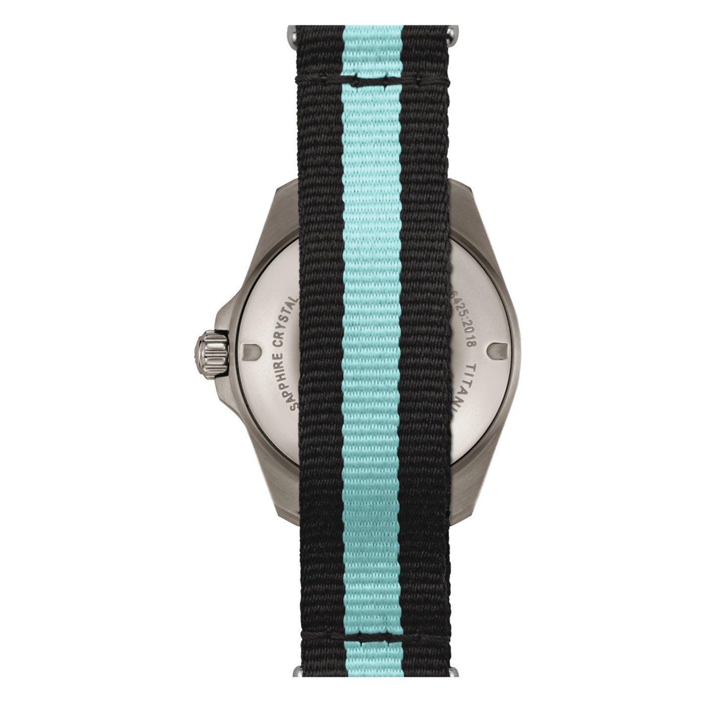 Reloj Certina DS Action Diver Titanio-1