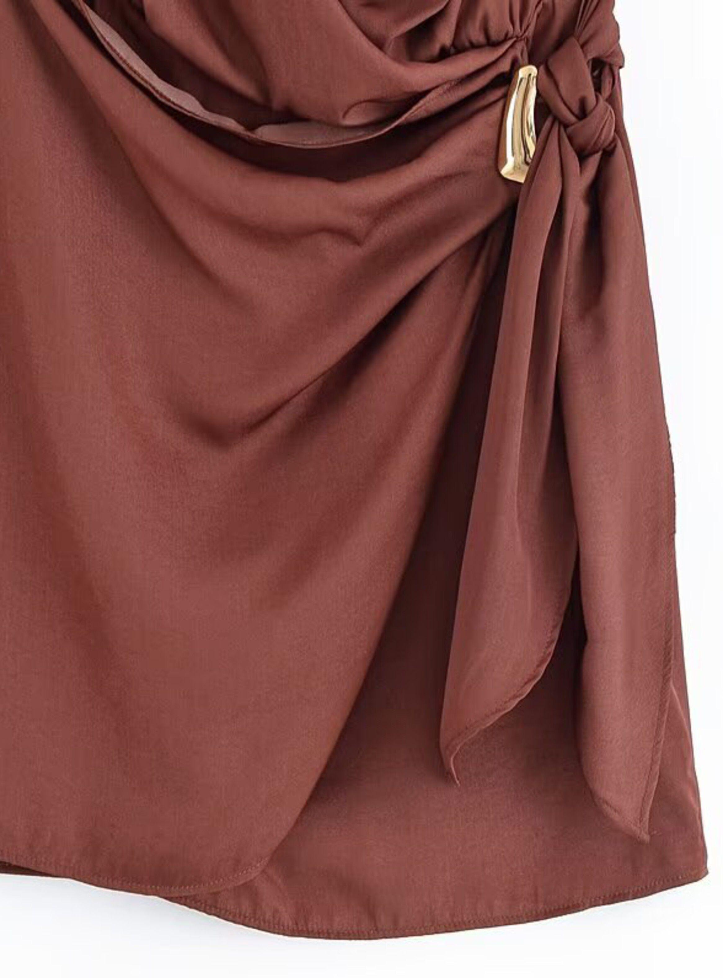 Vestido halter elegante mujer marianna con apliques dorados-2