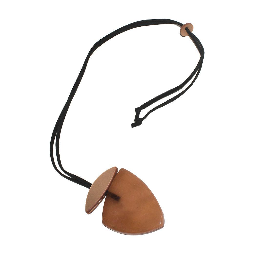 Collar acrilico triangular Taupe-2