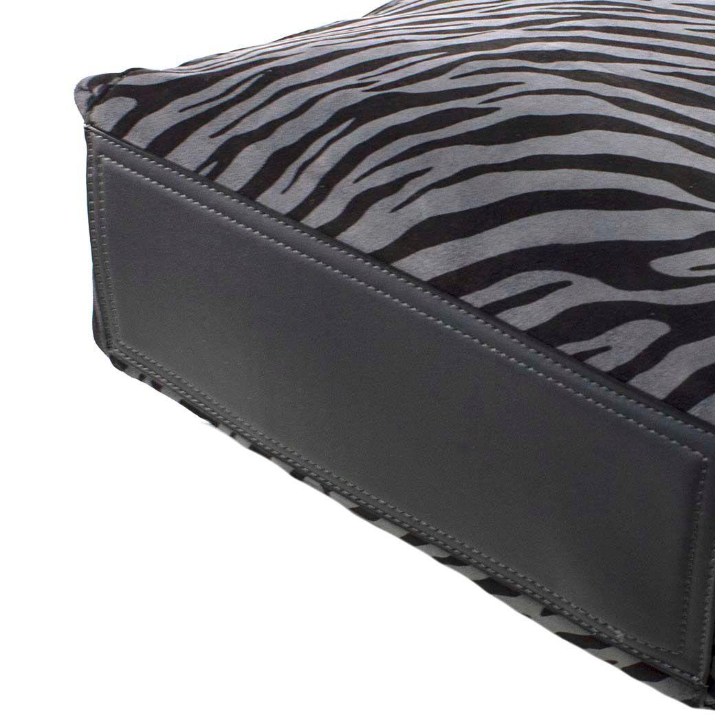 Cartera Grande Lazo Cebra Gris-5