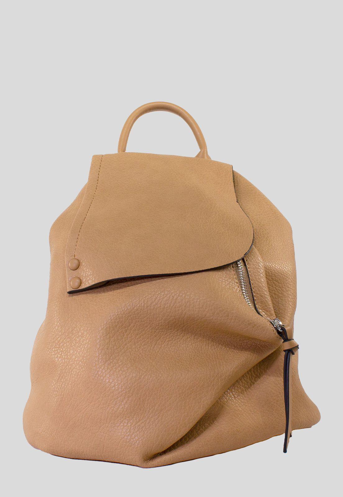 Mochila Con Cierre Oblicuo Tostado-0