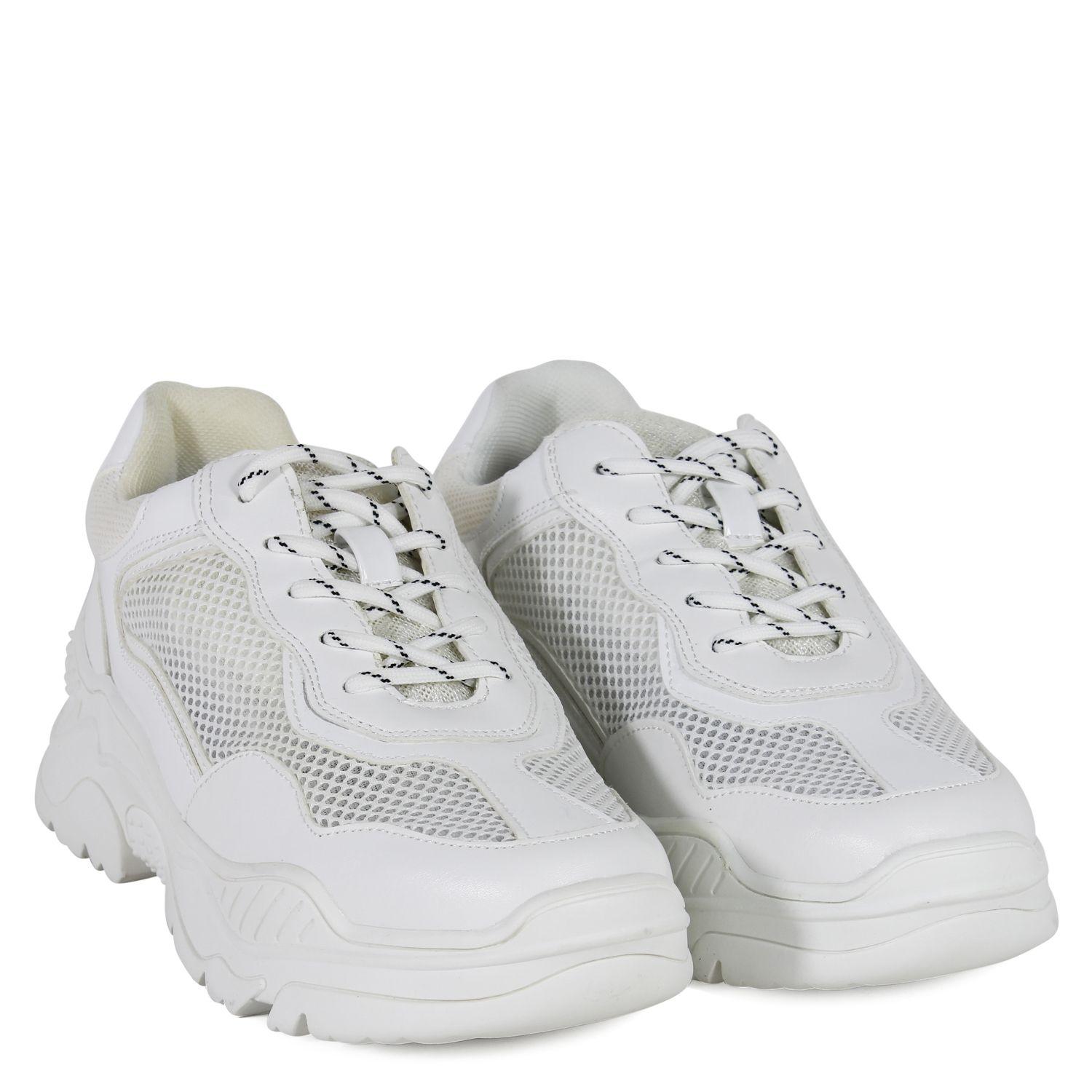 Zapatilla Perforacion Lateral Blanco-3