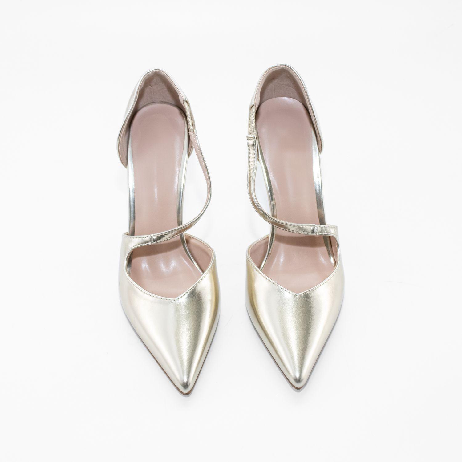Stiletto Cerrado Correa Frontal Oro Mailea-4