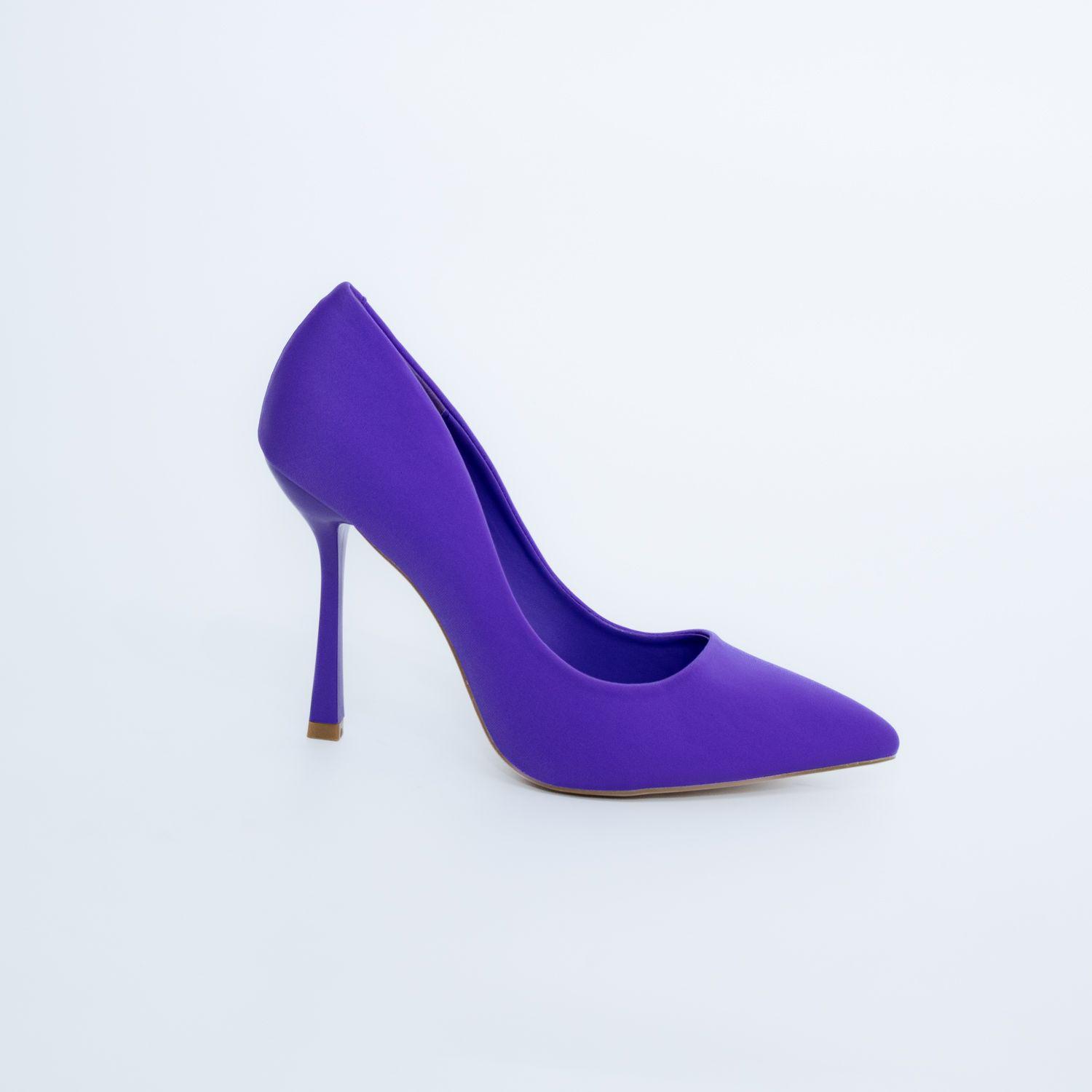 Stiletto cerrado taco charol Lila Mailea-0