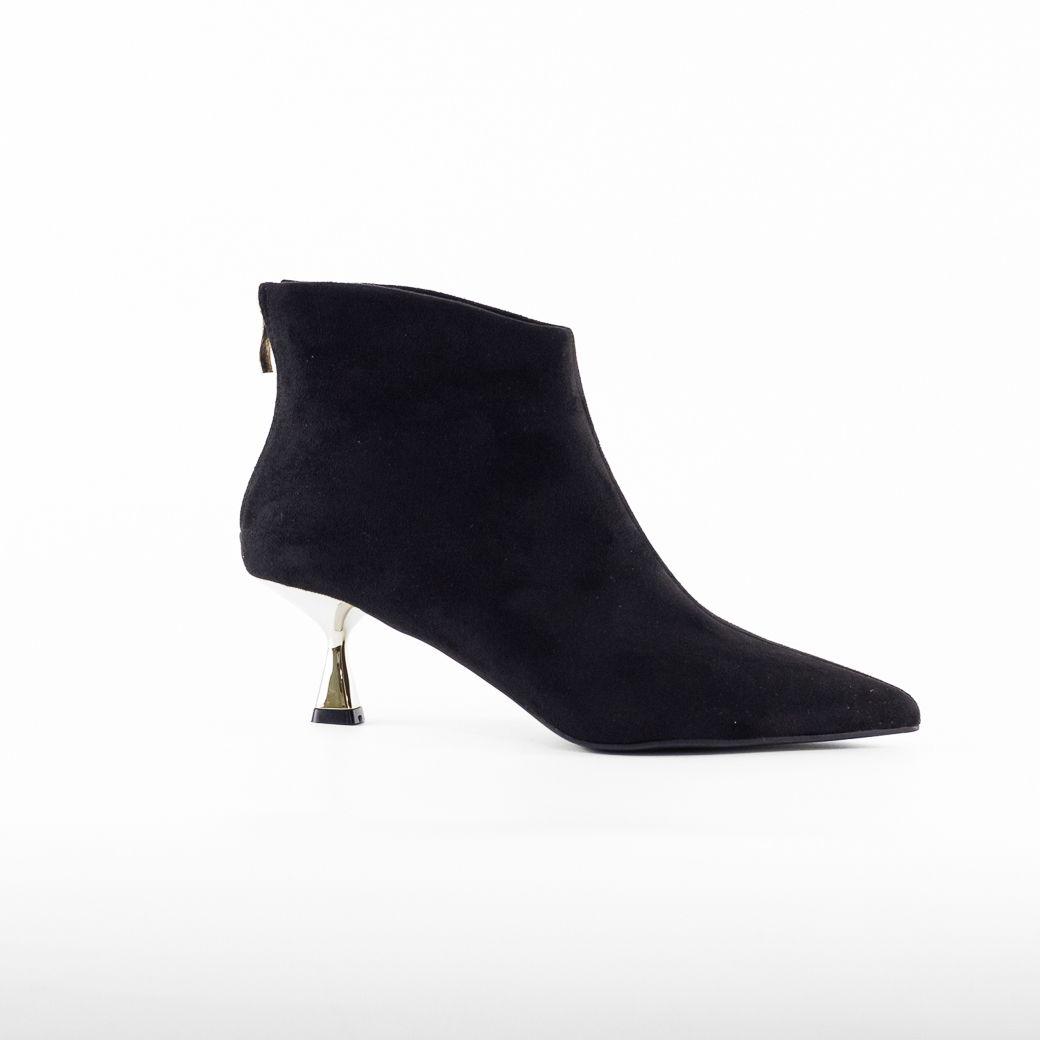 Botín con Taco Dorado Mujer Negro Mailea-0