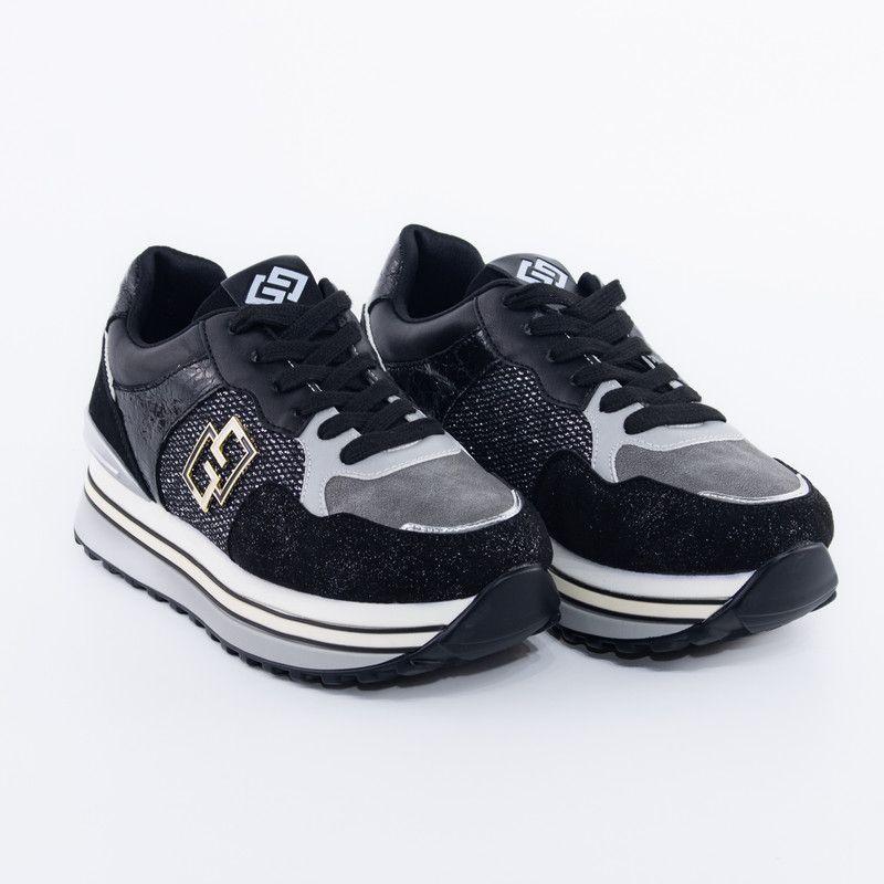 Zapatillas c/ brillo lateral Negro-3