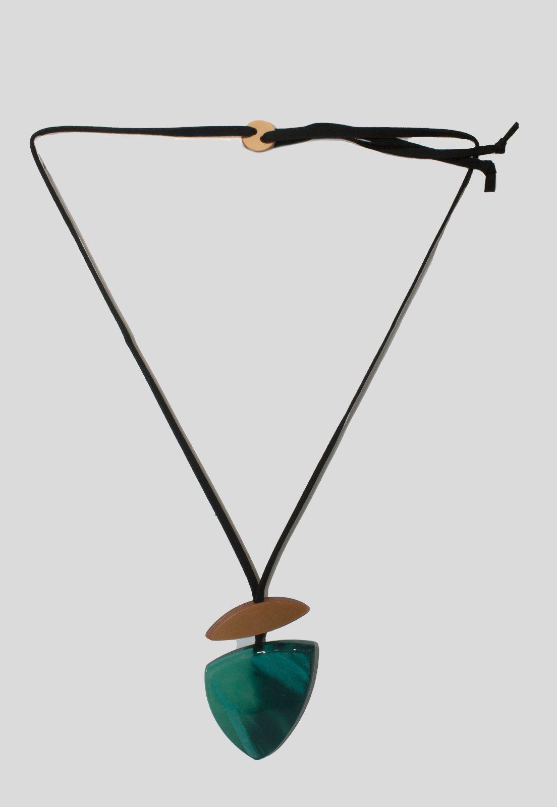 Collar acrilico triangular Petroleo-0