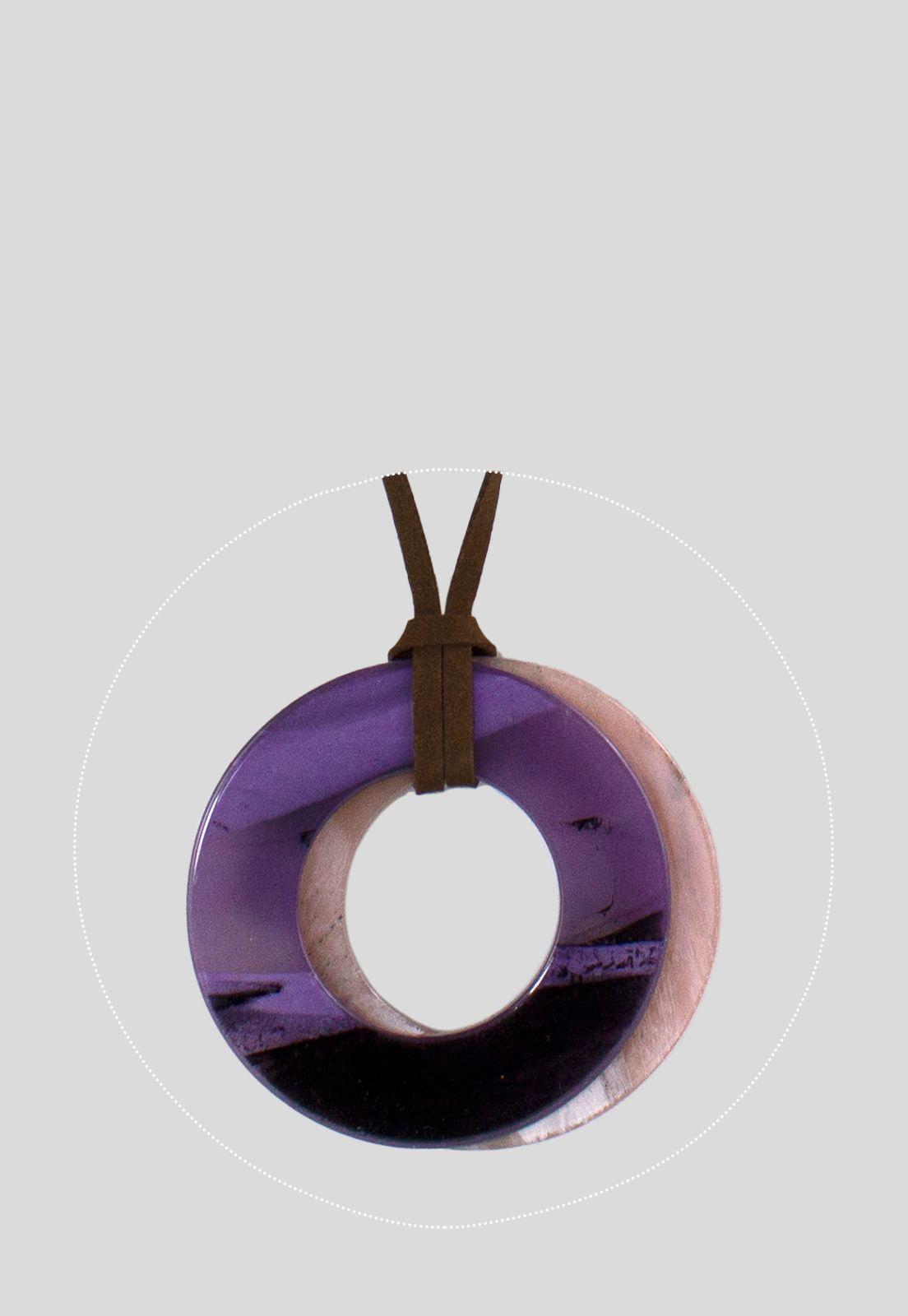 Collar Disco Acrilico Morado-2