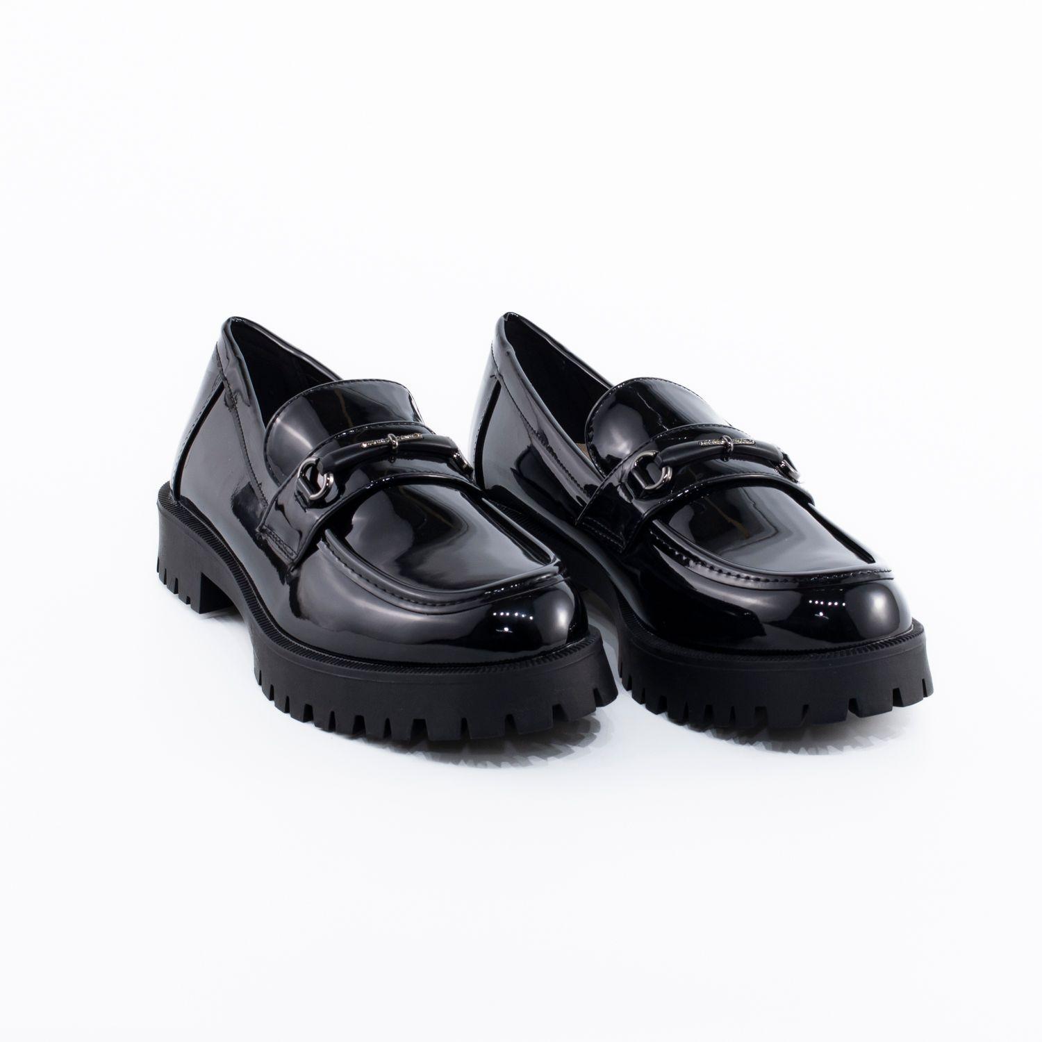 Zapato mocasin c/enganche metal Negro-3