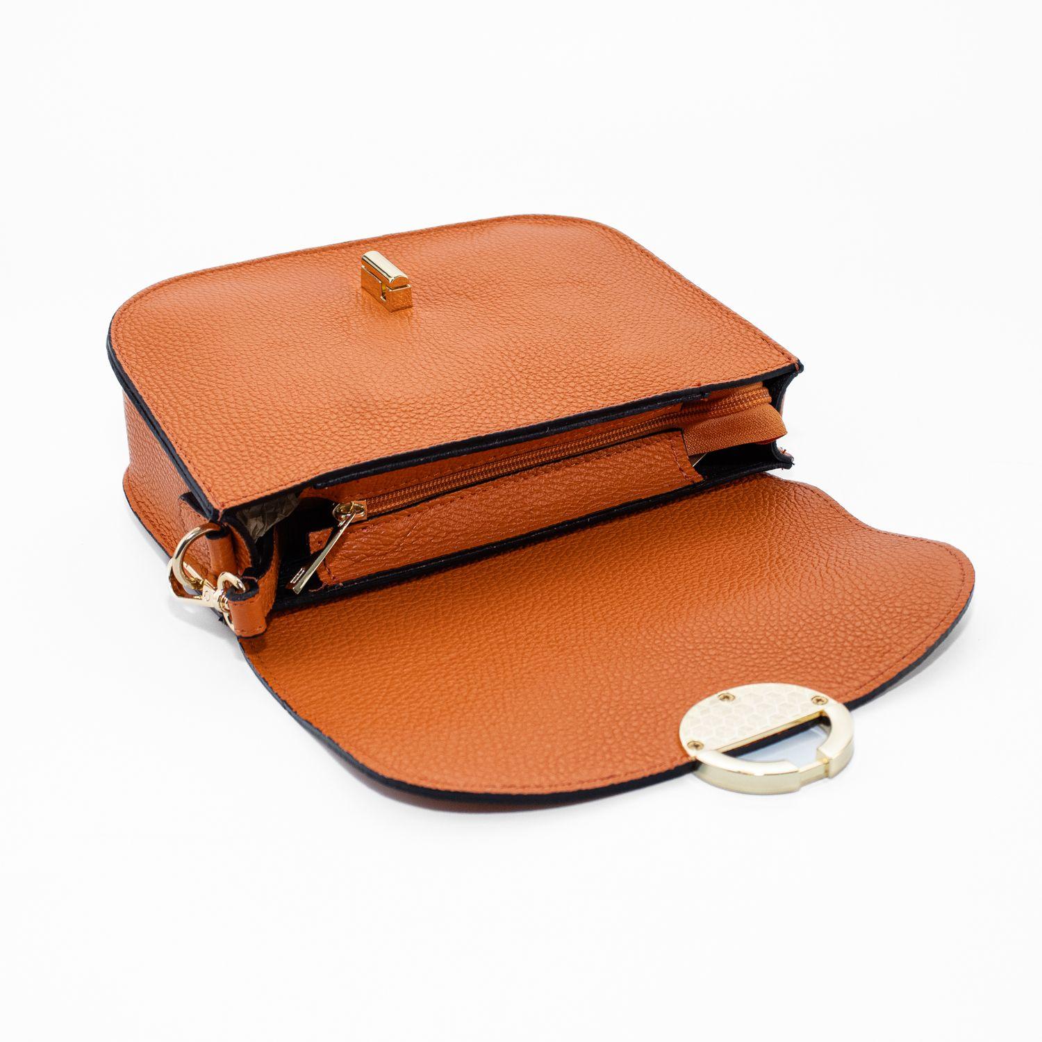 Cartera Cuero con Círculo Metálico Naranjo-2