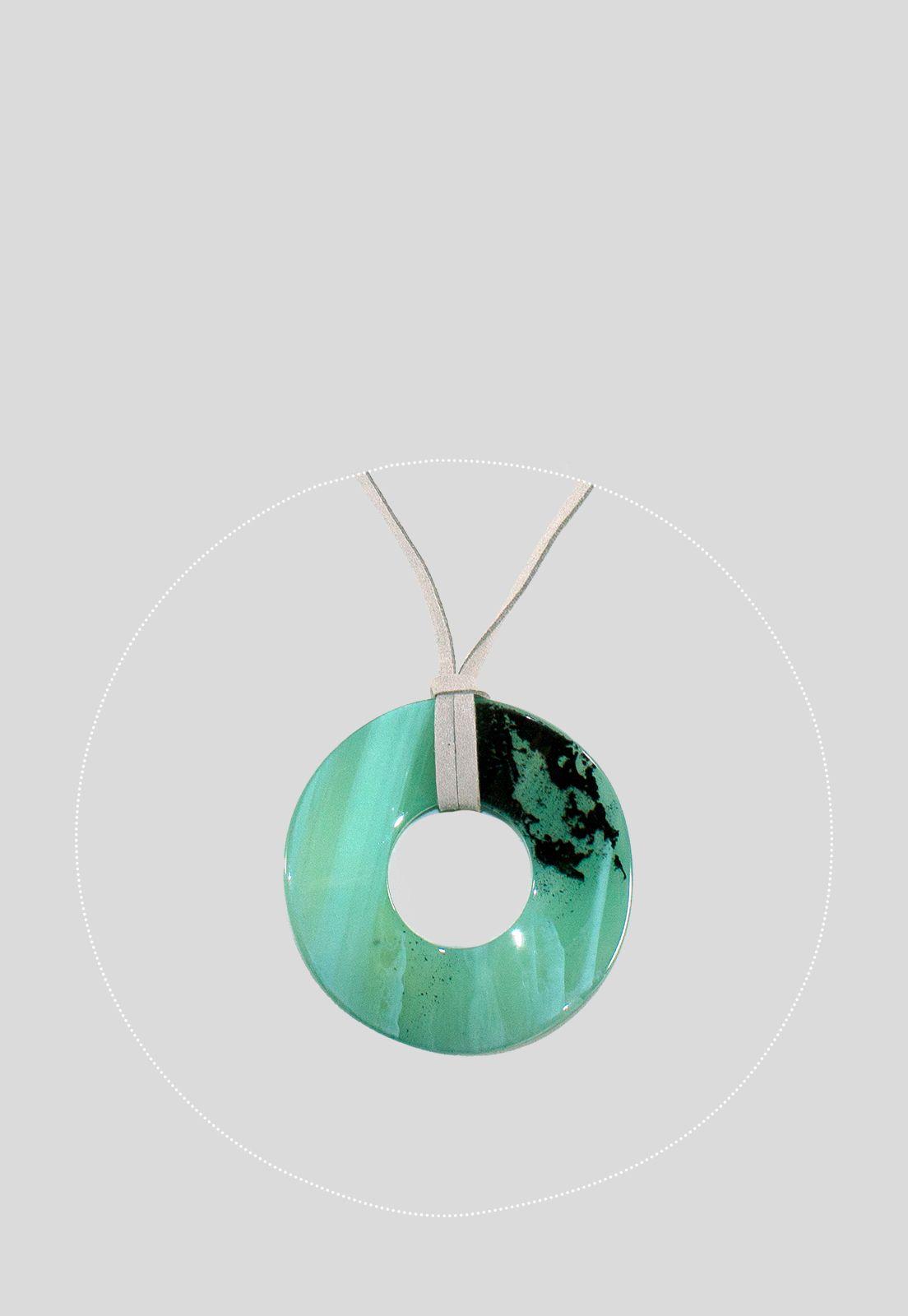 Collar Circulo Acrilico Verde-2