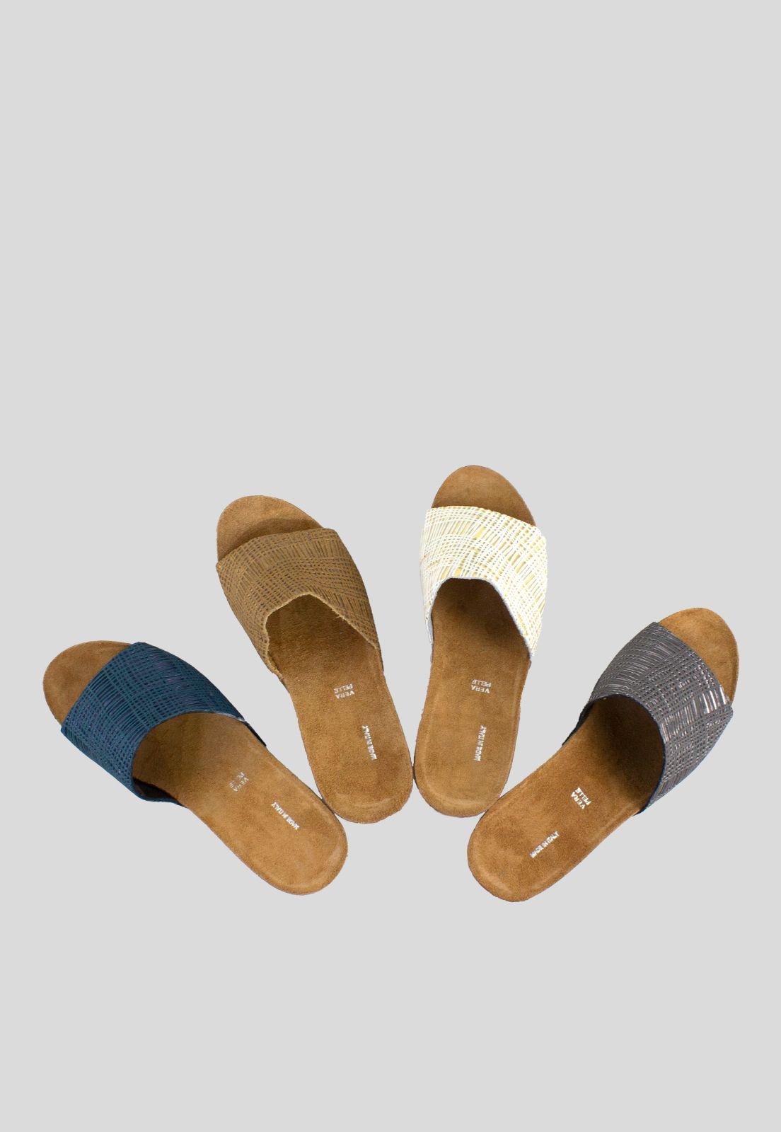 Sandalia Cuero Metal Rayada Azul-4