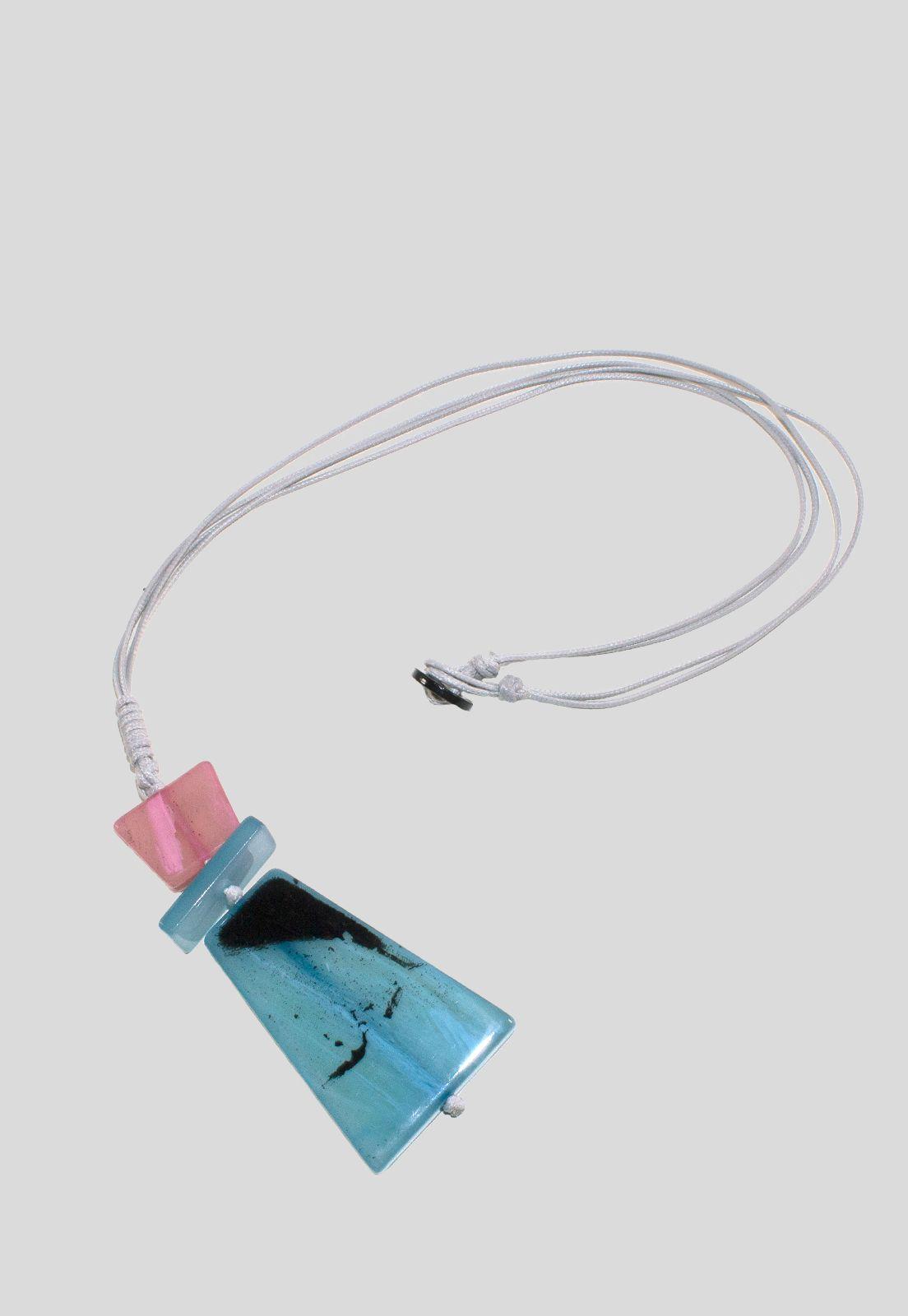 Collar Acrilico Trapecio Celeste-2