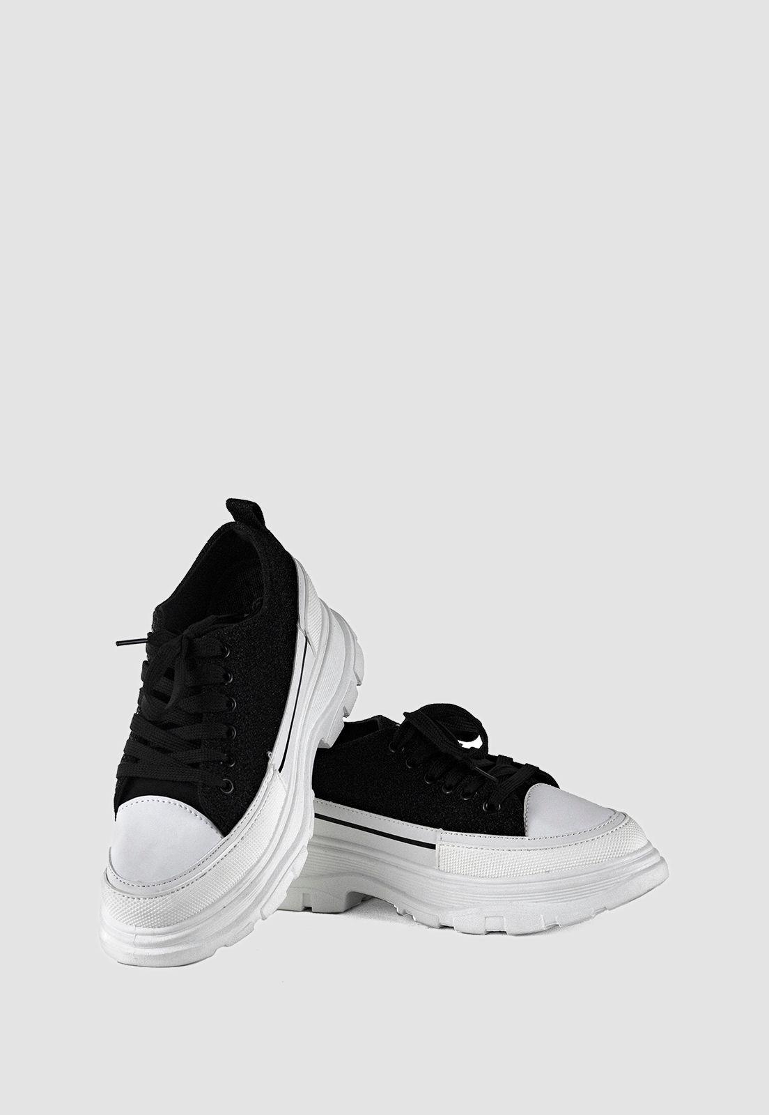 Zapatilla Con Plataforma Y Brillo Negro-3