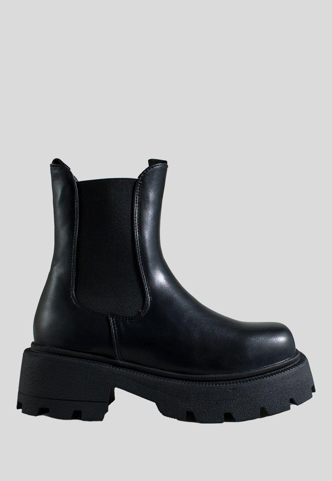 Botin Taco Cuadrado Liso Negro-0
