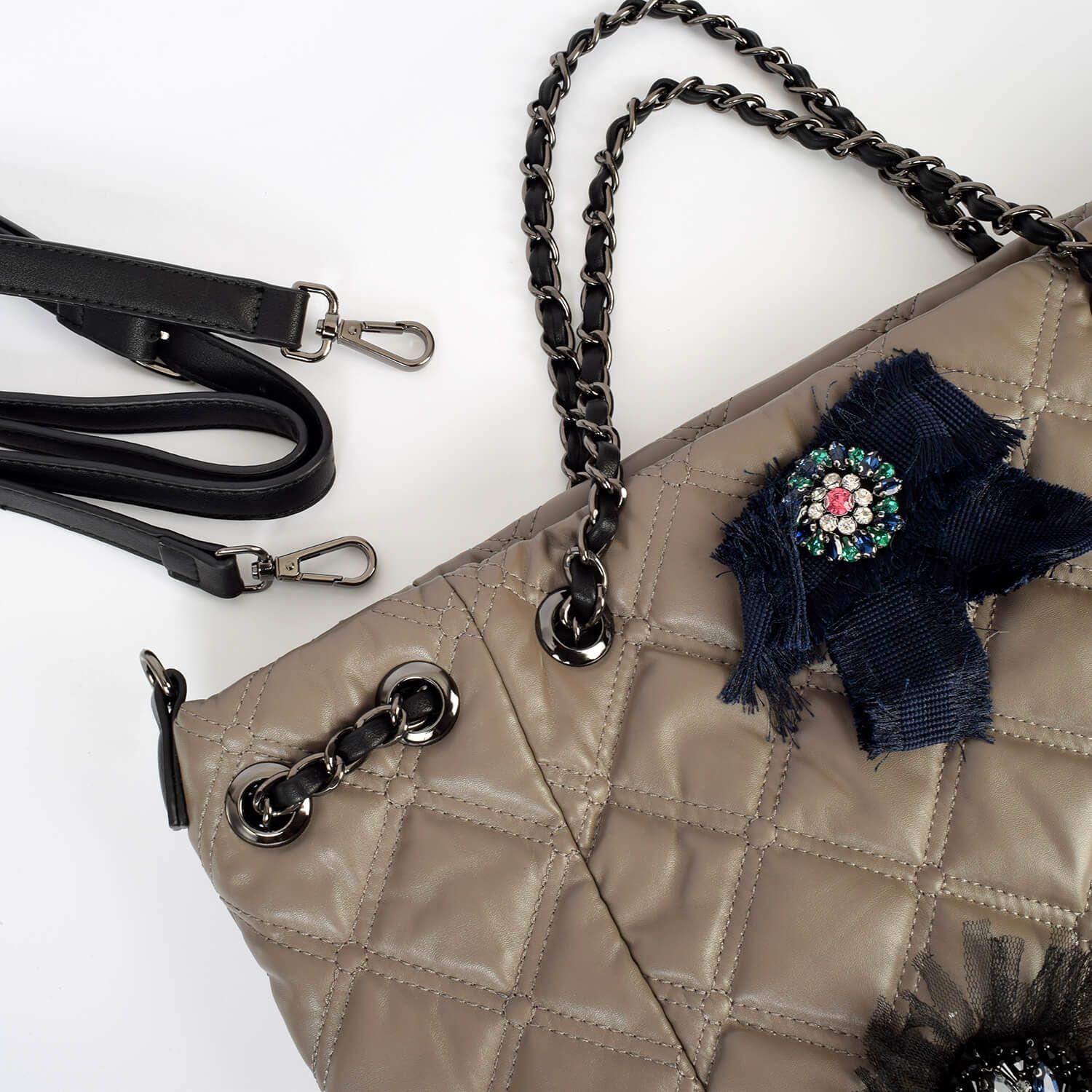 Cartera Acolchada Prendedor Gris-1