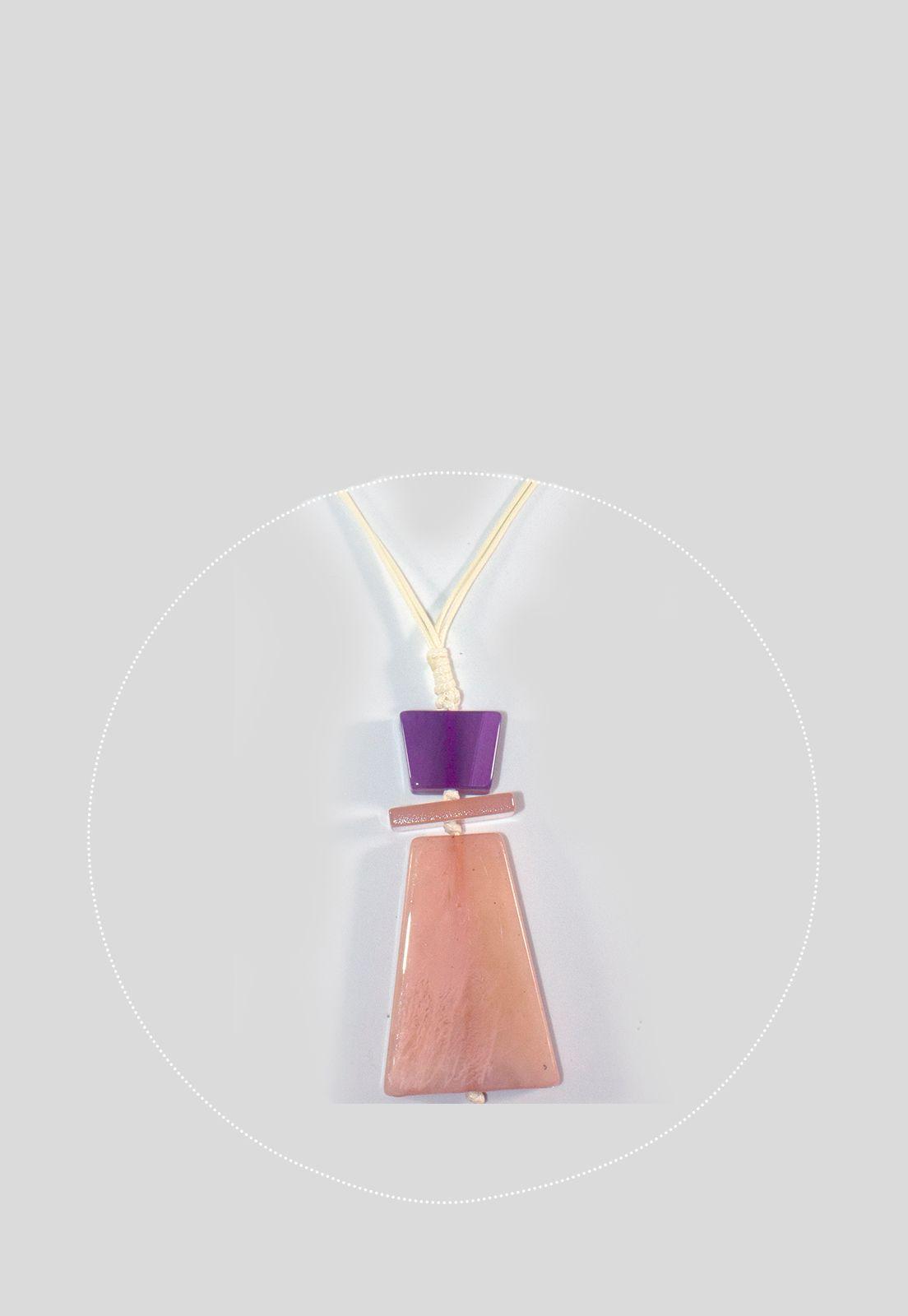 Collar Acrilico Trapecio Beige-2