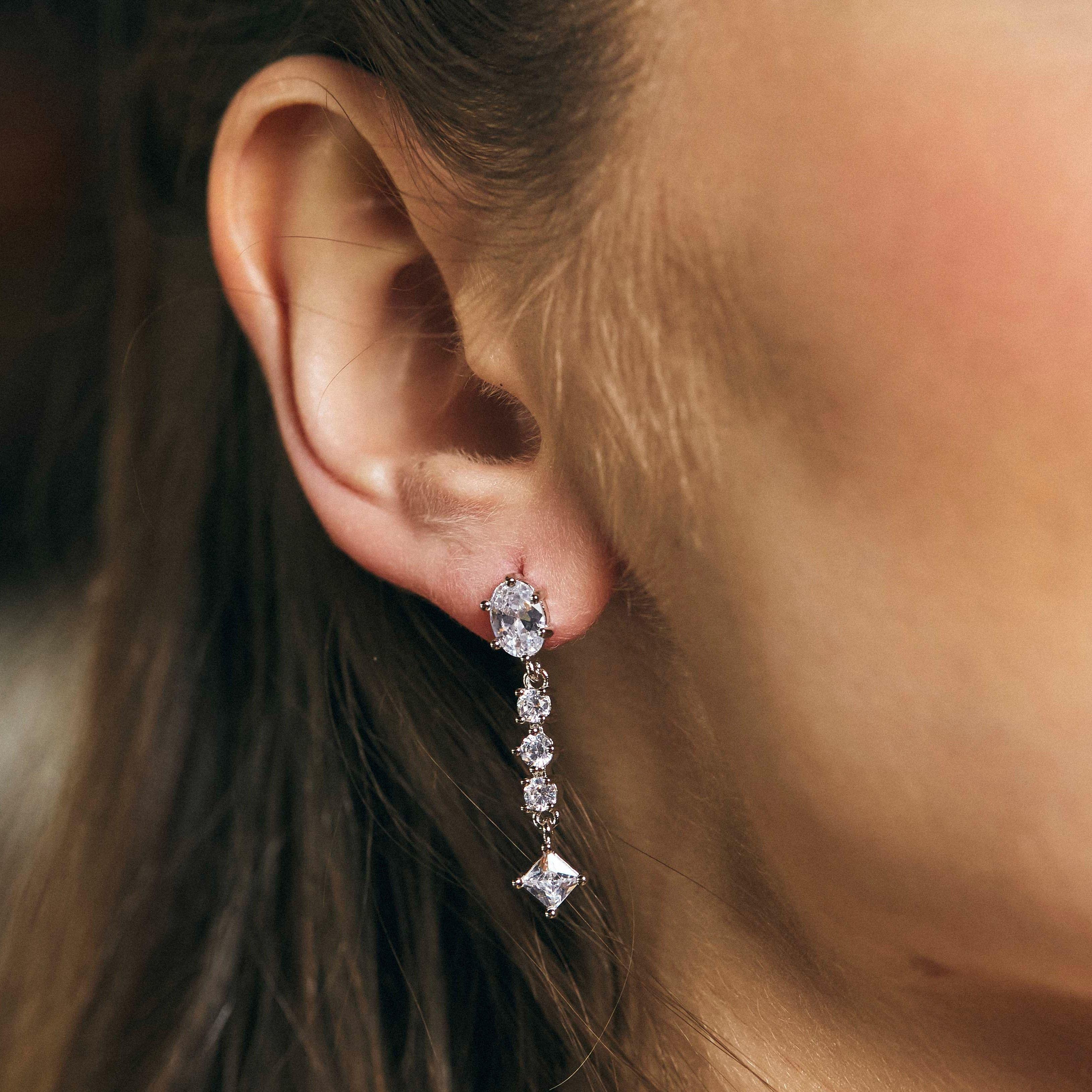 Aros Tara bañados en oro blanco Hadara Joyas-1