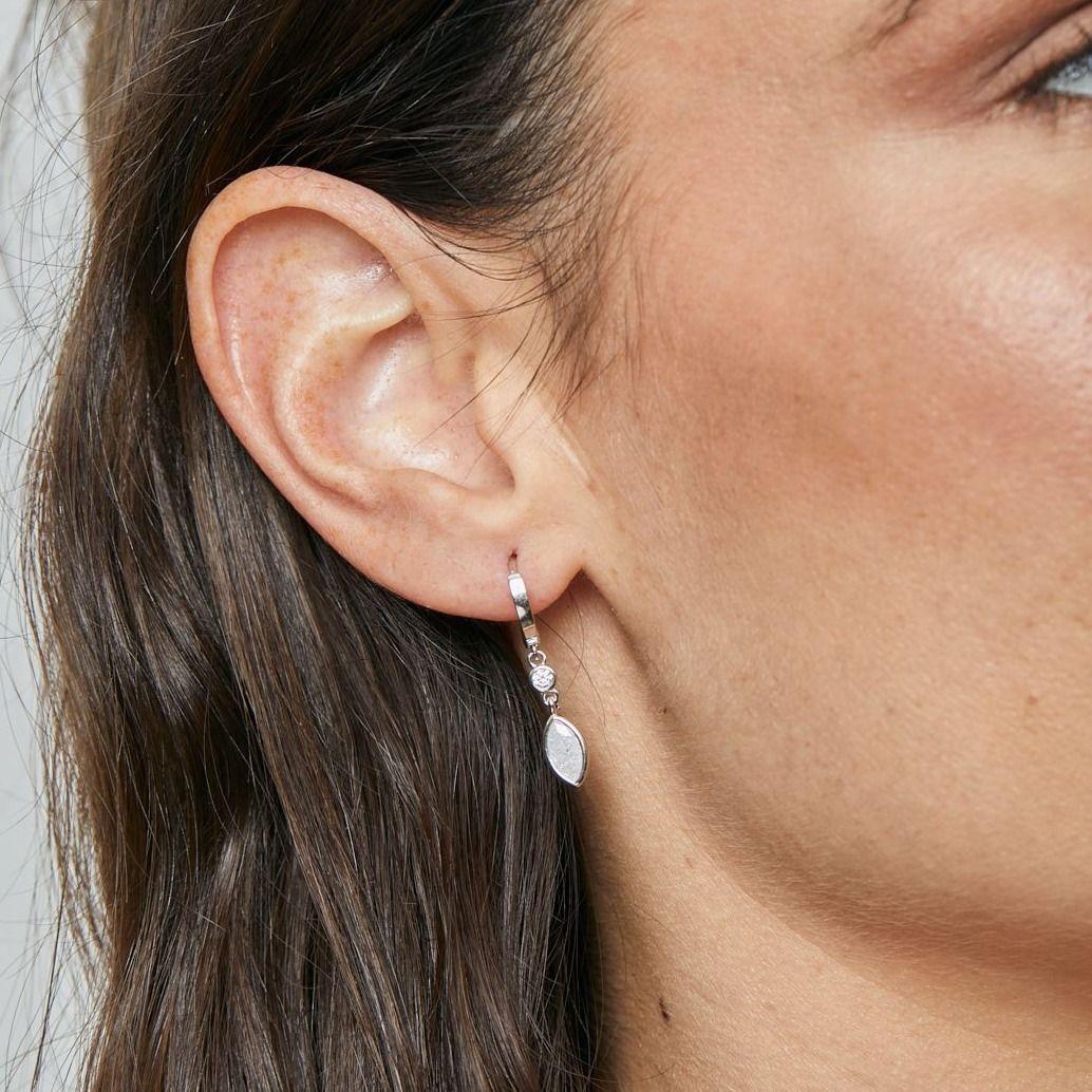 Argollas Dinasty bañadas en Oro Blanco Hadara Joyas-1