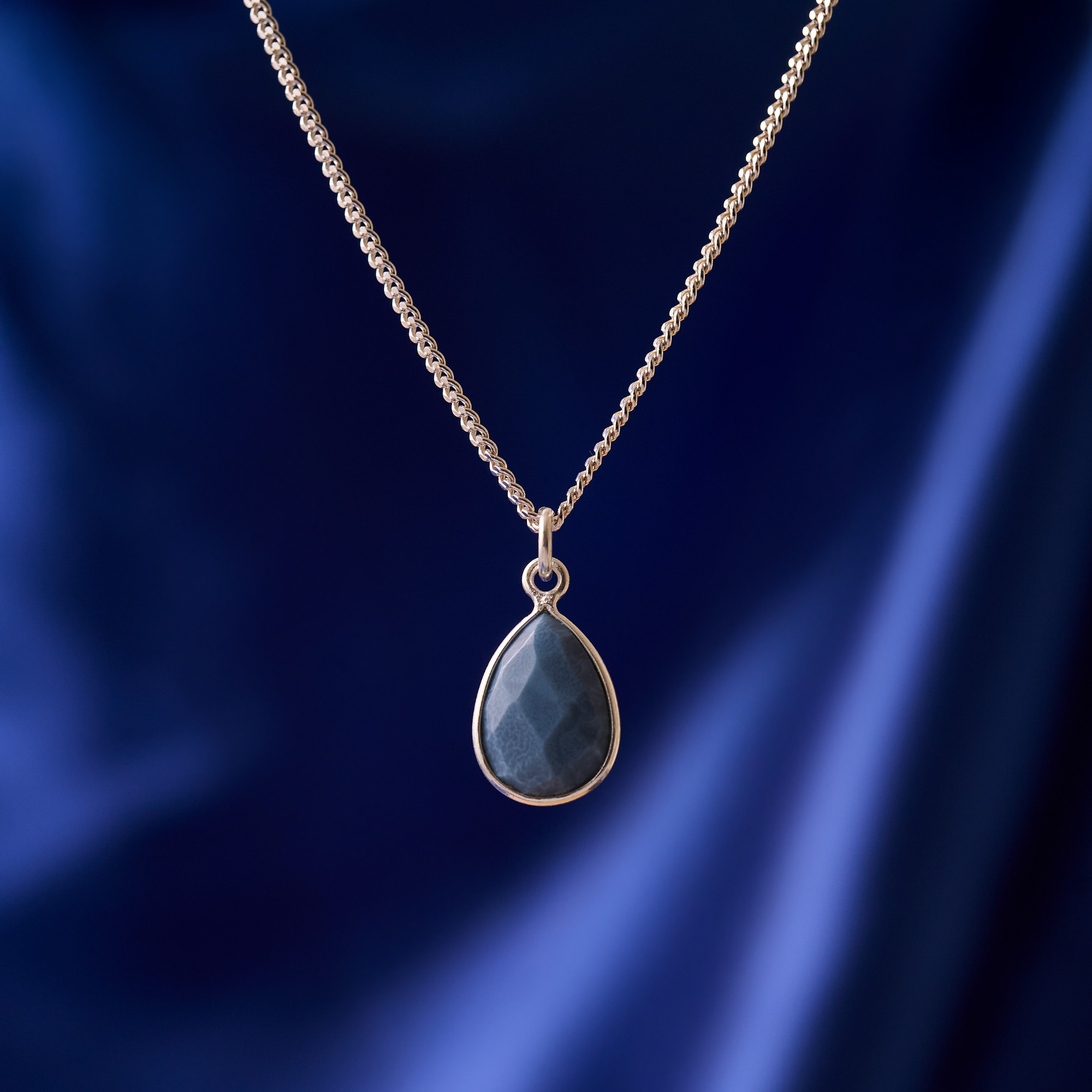 COLLAR VERA ÒPALO AZUL PLATA-1