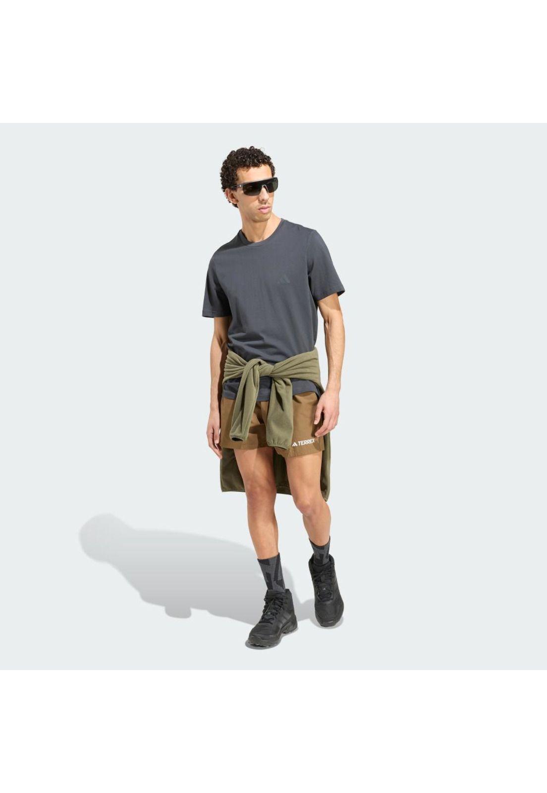 Polera adidas Hombre Graphic Terrex Mountain-3