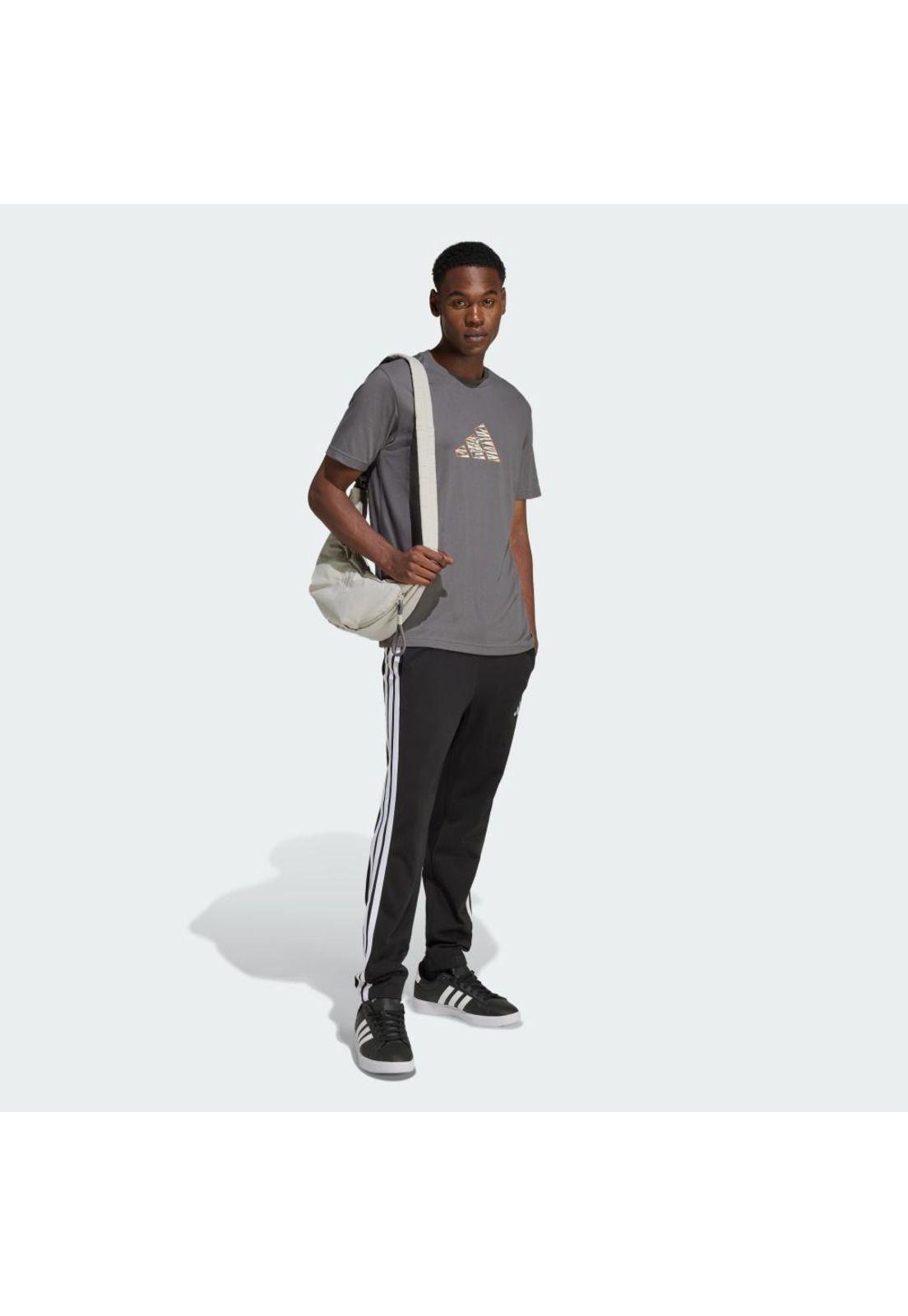 Polera adidas Hombre GRAPHIC CAMO EXPLORER ESTAMPADA-3